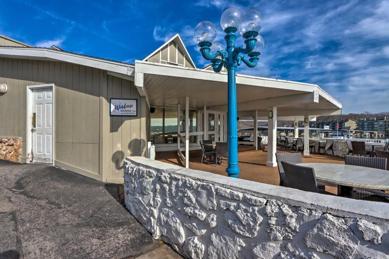 Hot Tub And Fire Pit Margaritaville Home! Osage Beach Exteriör bild