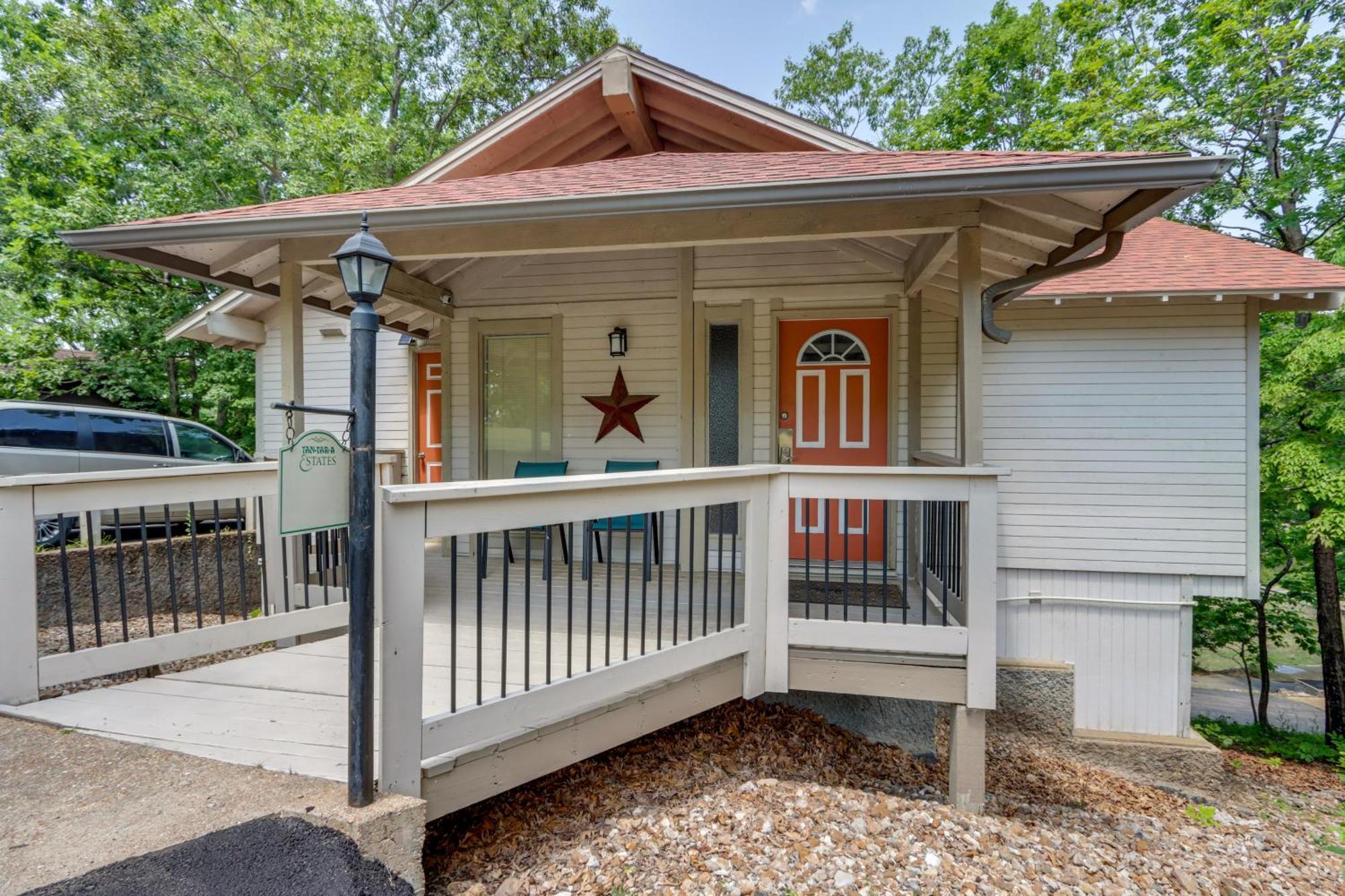 Hot Tub And Fire Pit Margaritaville Home! Osage Beach Exteriör bild