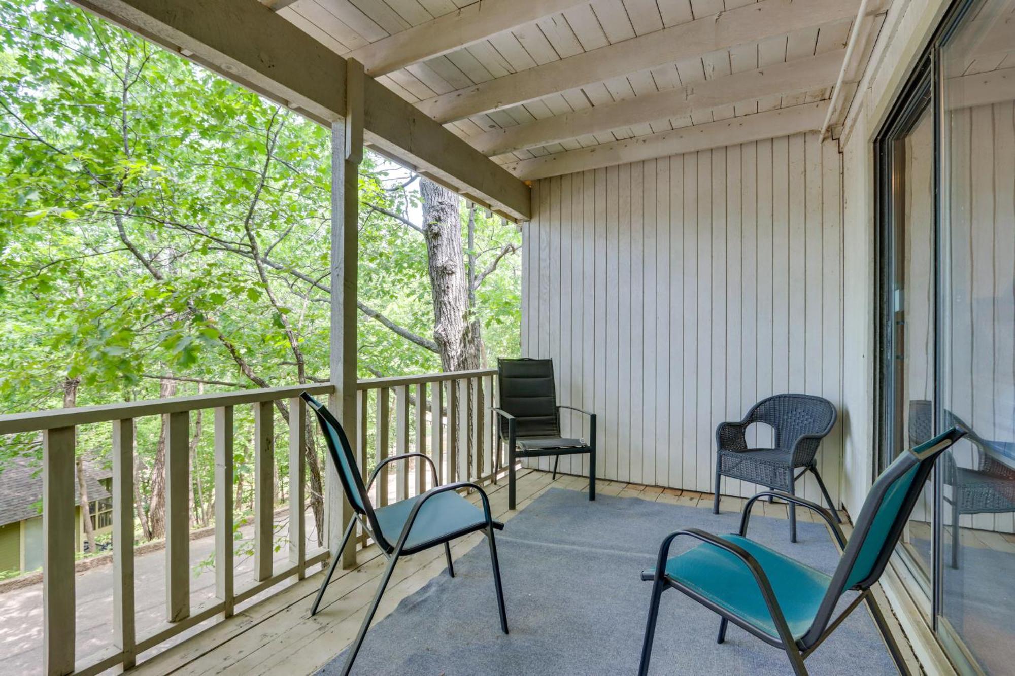 Hot Tub And Fire Pit Margaritaville Home! Osage Beach Exteriör bild